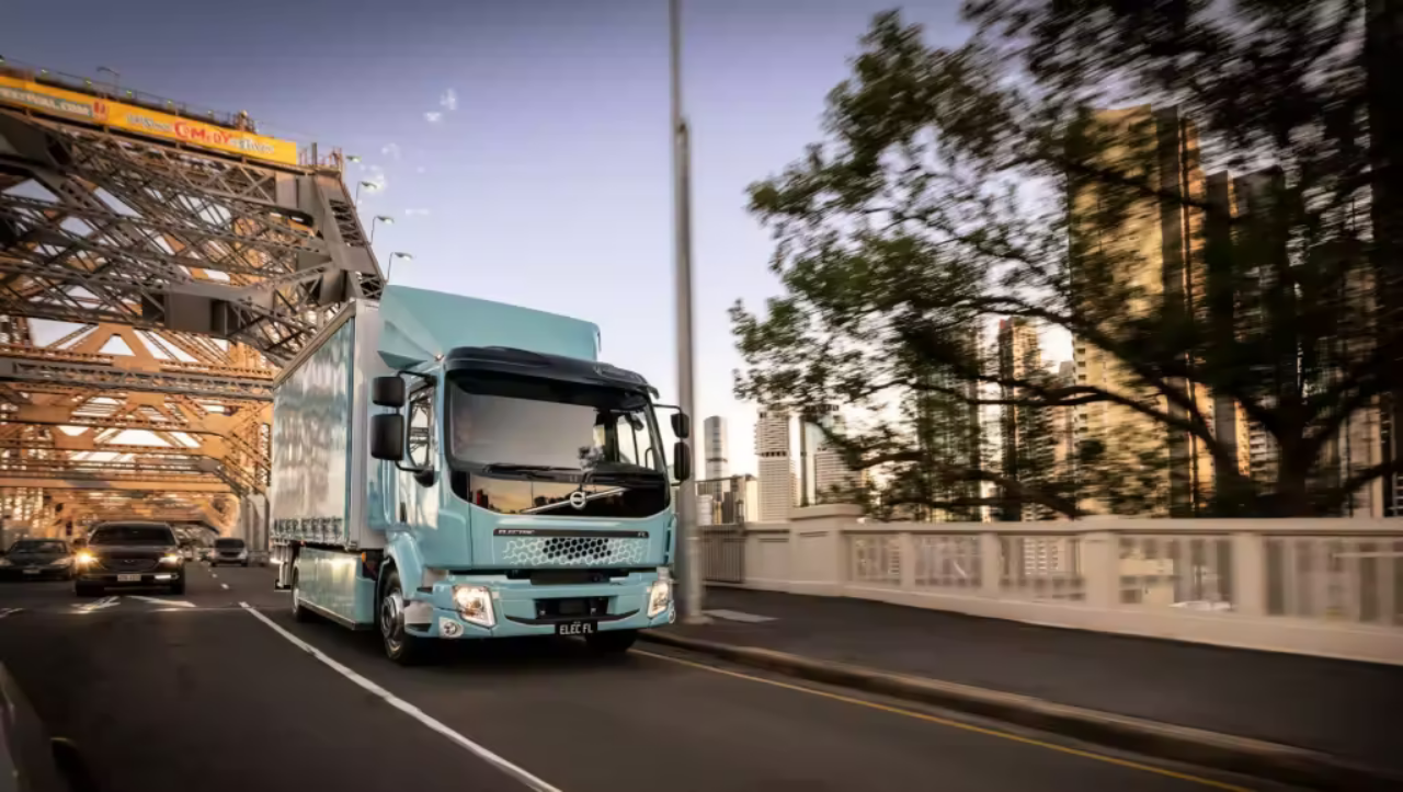 Read more about the article W Australii Volvo otrzymuje rekordowe zamówienie na elektryczne ciężarówki