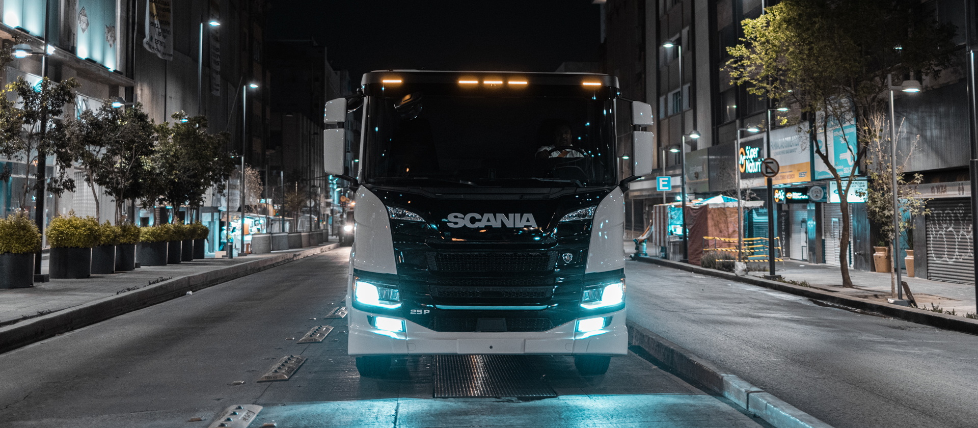Read more about the article Scania zawiera pierwszy kontrakt na elektryczne ciężarówki w Meksyku.