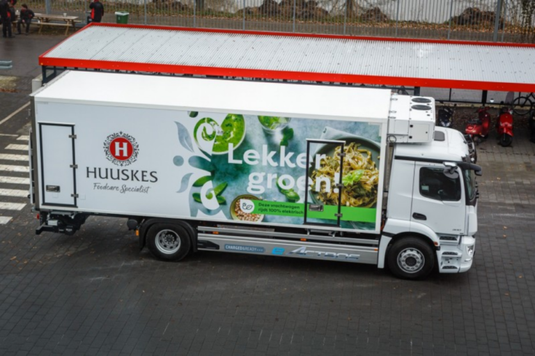 Read more about the article Huuskes odbiera w pełni elektryczną ciężarówkę chłodnię eActros
