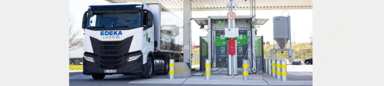 Read more about the article IVECO pod własną marką będzie produkować i sprzedawać swój pojazd elektryczny o dużej ładowności z akumulatorem i pojazd elektryczny o dużej ładowności z ogniwami paliwowymi
