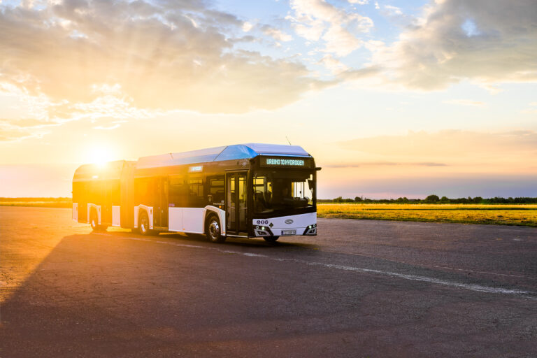 Read more about the article Nowości Solarisa na targach BusWorld 2023 Cz.1