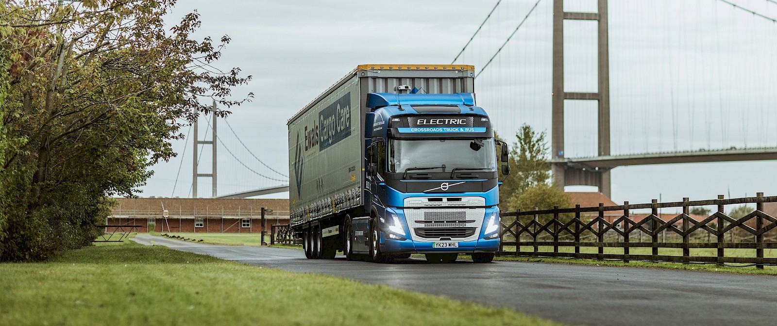 Read more about the article Ewals Cargo Care rozpoczyna testy elektrycznej ciężarówki Volvo jako kolejny krok na drodze do dekarbonizacji i zrównoważonej logistyki