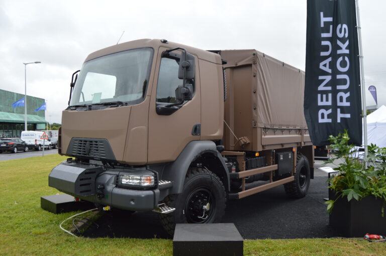 Read more about the article Renault Trucks Defence