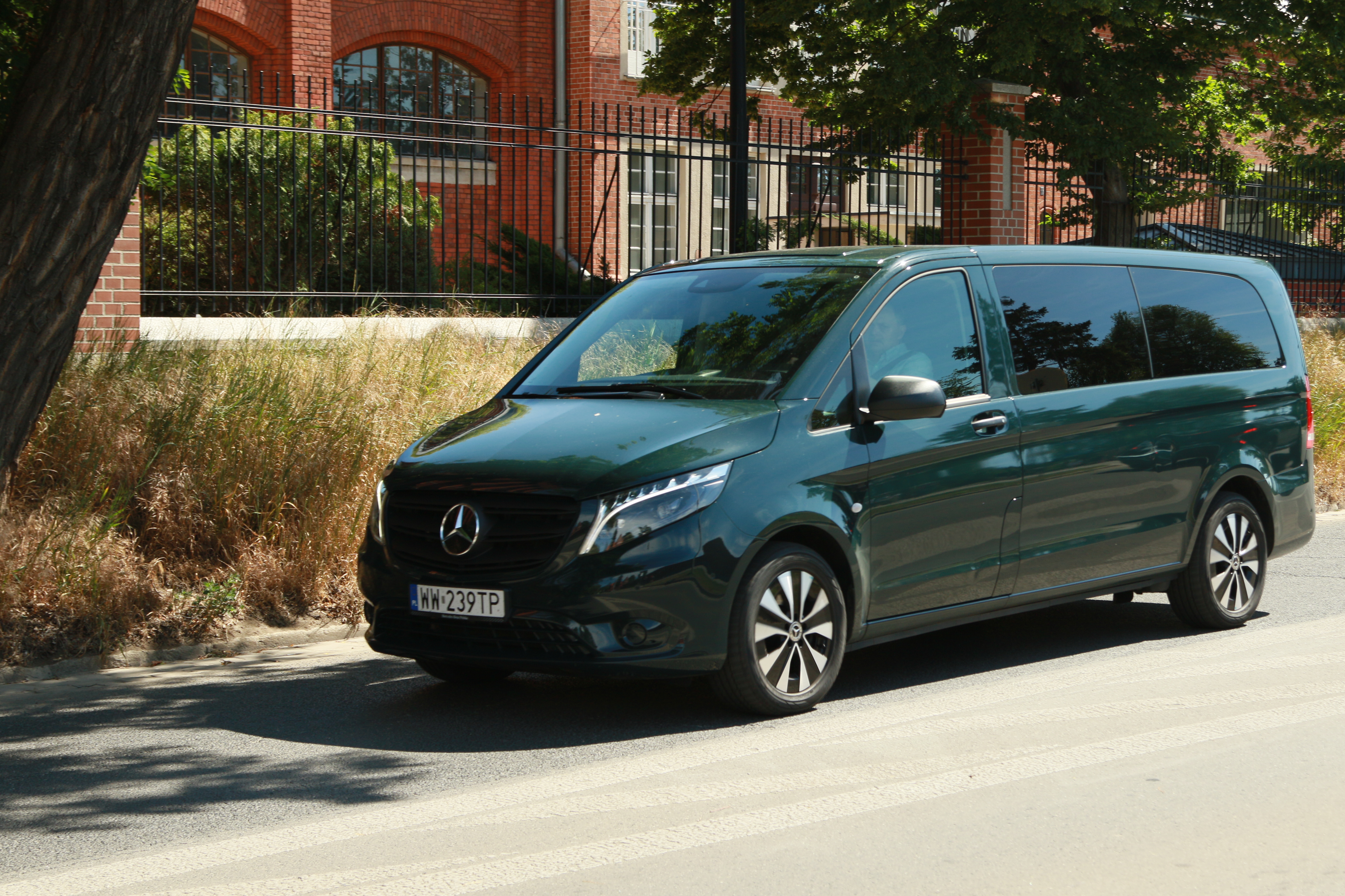 Read more about the article Mercedes Vito Tourer