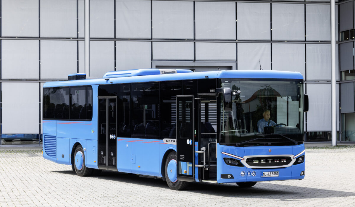 Setra S 515 LE

Setra S 515 LE