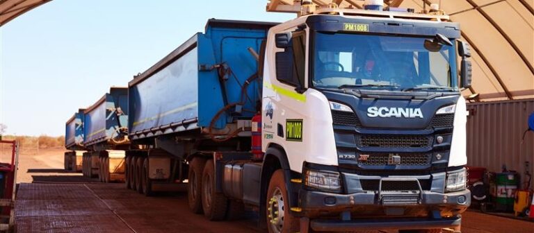 Read more about the article Scania i Fortescue współpracują przy opracowaniu autonomicznego zestawu – tzw. drogowego pociągu górniczego