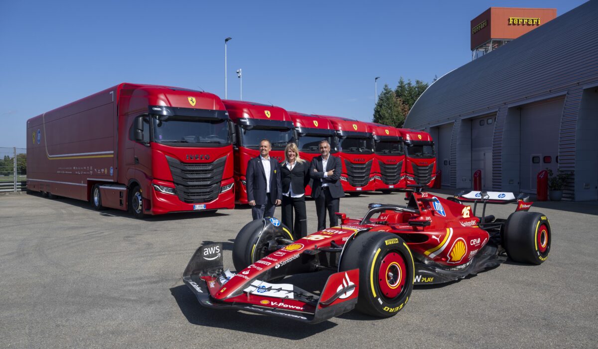 IVECO_Ferrari_handover_Diego Ioverno_Ferrari_Carlotta Mathis_Massimiliano Perri_IVECO