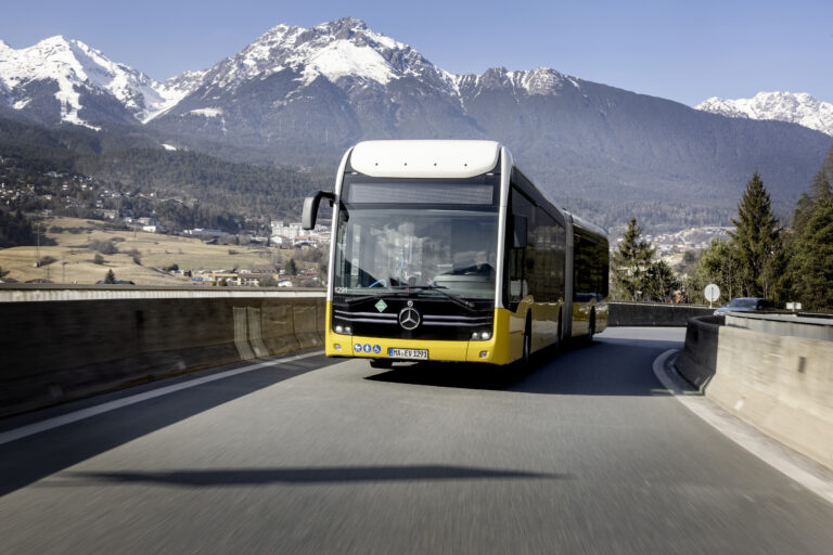 Read more about the article Omniplus: Nowe usługi cyfrowe dla autobusów elektrycznych