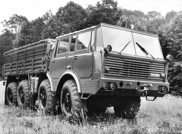 tatra_t813_tp_8_8