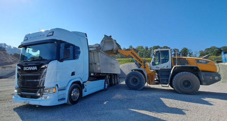 Read more about the article Możliwy wariant przyszłego i zrównoważonego transportu materiałów budowlanych w szwajcarskim Mittelland Transport AG