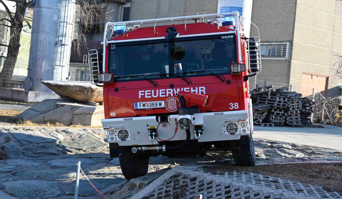 _c__Stadt_Wien_Feuerwehr_frontal_web