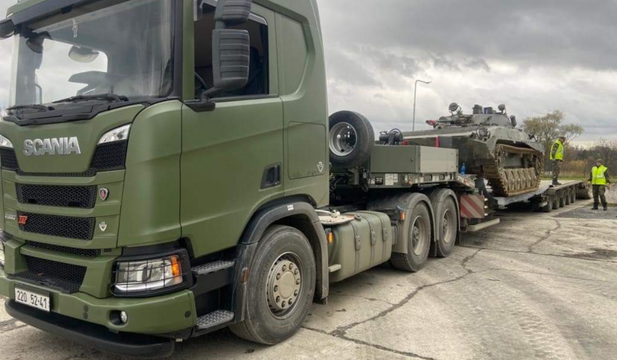 ogistical in action. Czech Army Scania R660 6x4 with