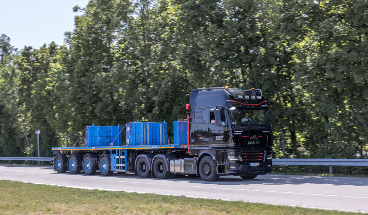 p-eot-man-tgs-heavy-transport-bauma-2025-1