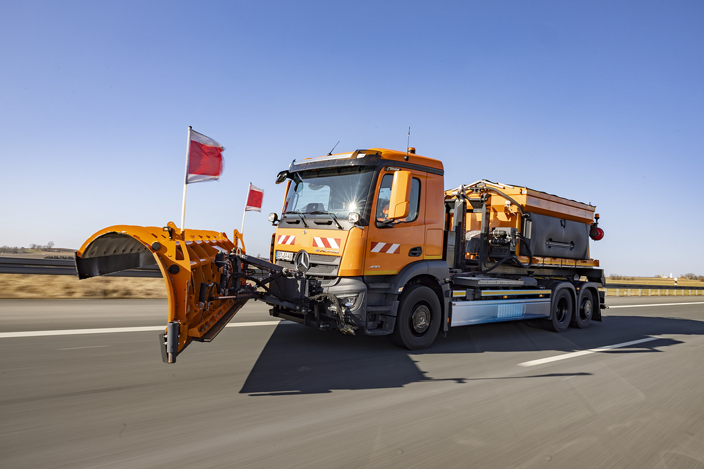 Innovative Fahrzeuglösungen für den kommunalen Einsatz: Mercedes-Benz Special Trucks auf der Demopark 2025 mit Unimog, Arocs und eActrosInnovative vehicle solutions for multiple use: Mercedes-Benz Special Trucks at Demopark 2025 with Unimog, Arocs and