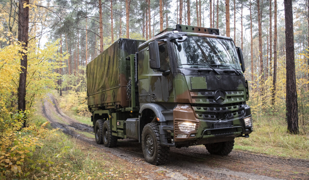 Daimler Truck erhält Großauftrag von Bundeswehr-Mobilitätsdienstleister BwFuhrparkServiceDaimler Truck receives major order from Bundeswehr's mobility service provider BwFuhrparkService