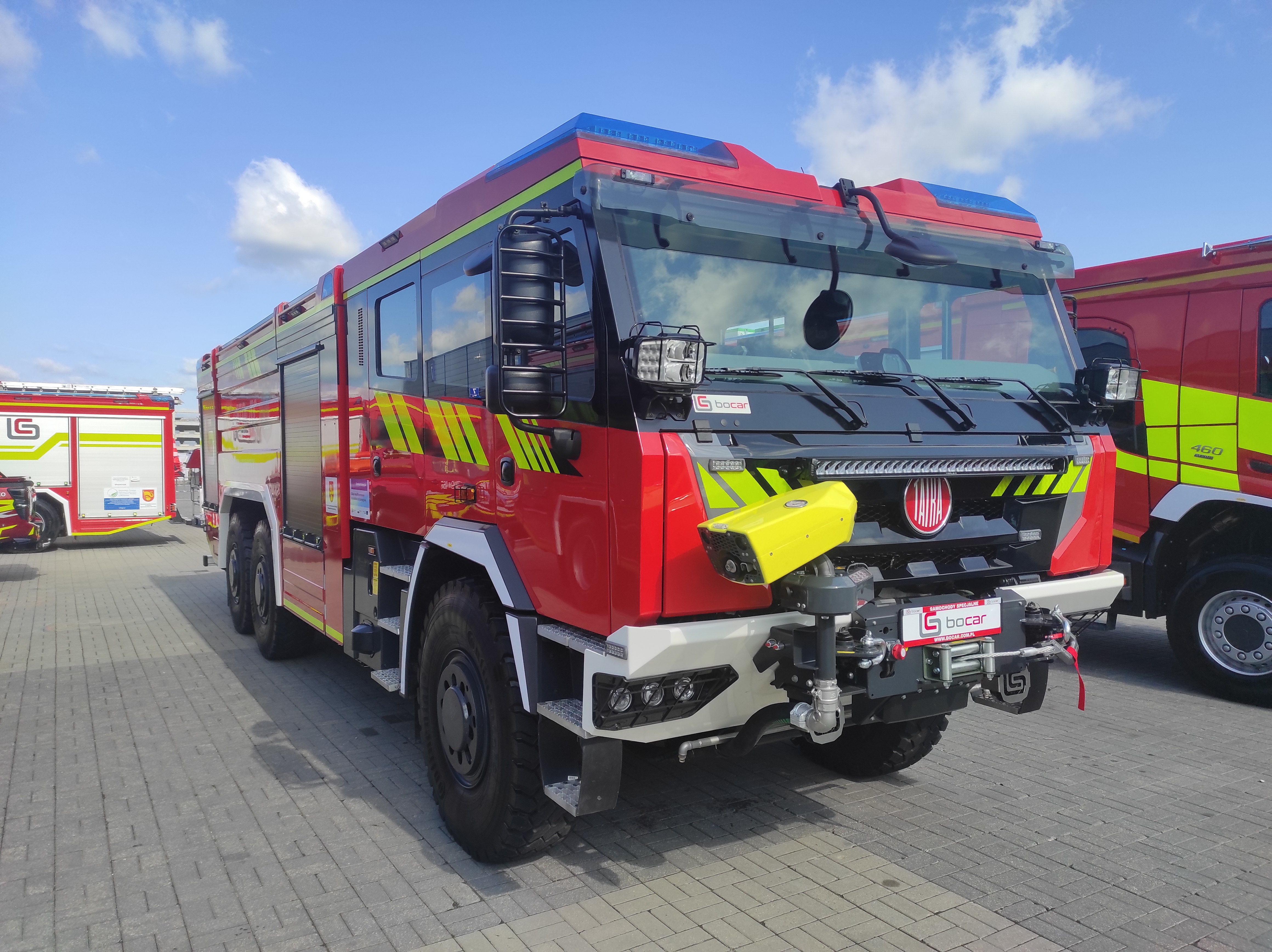 Read more about the article Ciężki samochód ratowniczo-gaśniczy na podwoziu Tatra T815-7 Force – typ T815-76RB1M.432 6×6