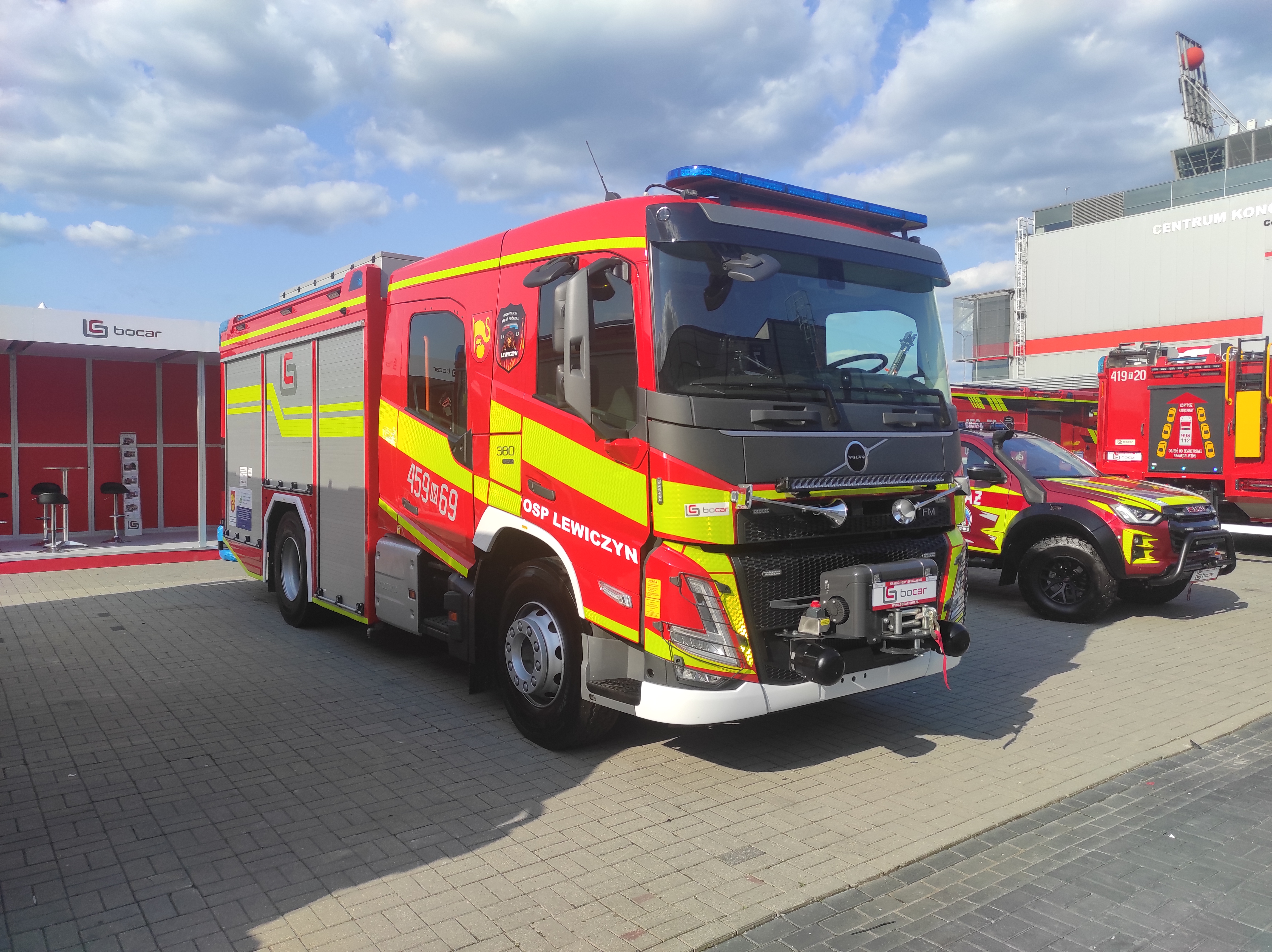 Read more about the article Średni samochód ratowniczo-gaśniczy GBA 2,5/16 na podwoziu Volvo FM 4×2