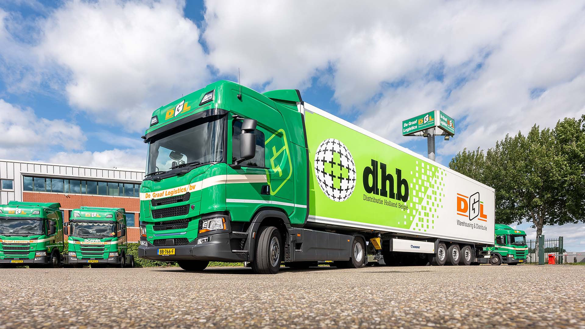 Read more about the article De Graaf Logistics wdraża elektryczny ciągnik siodłowy Scania do dystrybucji zwartej