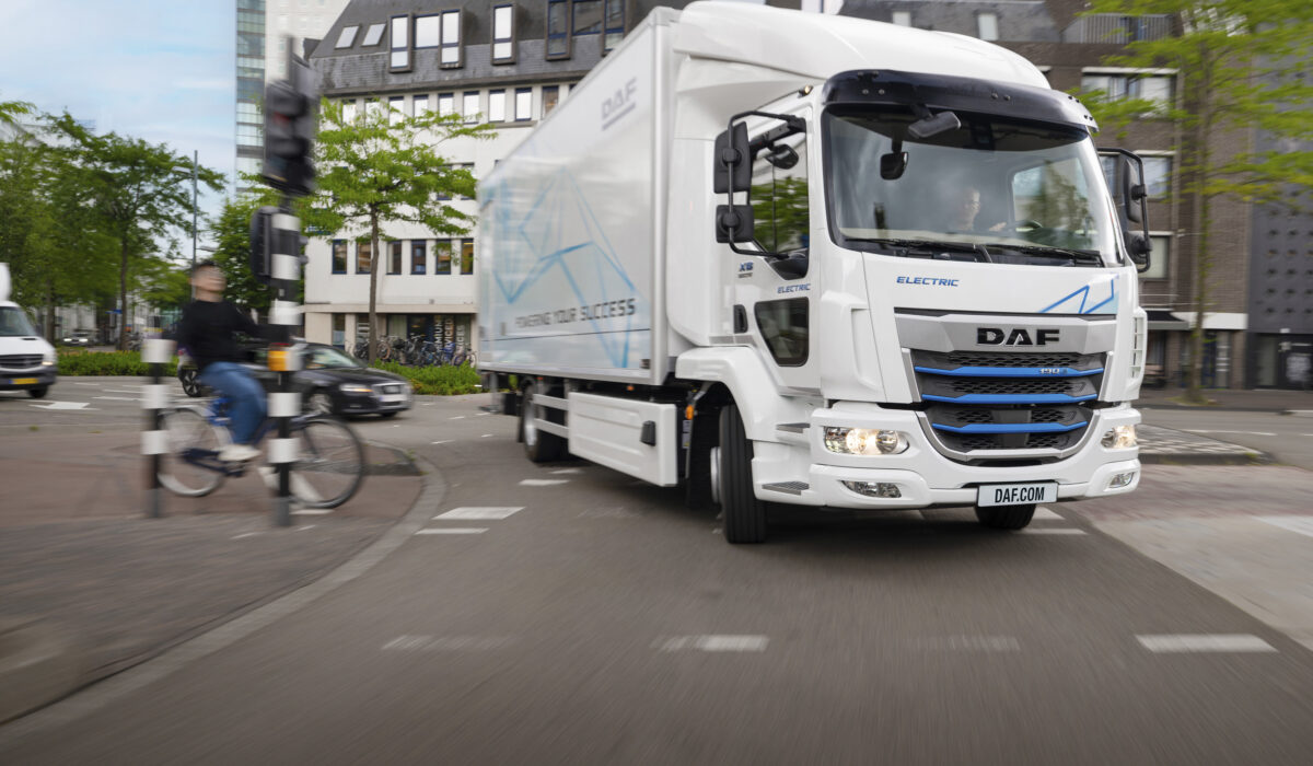 2.03 DAF XB Electric - Box Body