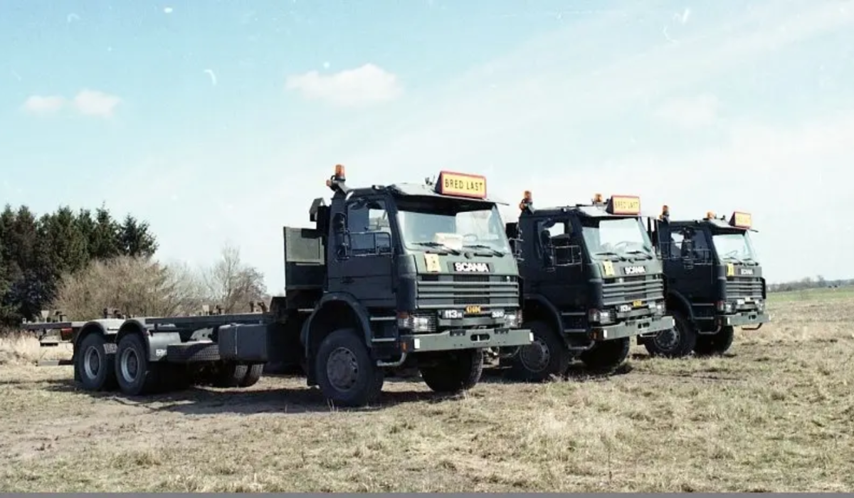 Screenshot 2025-03-03 at 22-40-54 Bromaterielbilar. Flakväxlarbilar Scania. -Miliseum _ DigitaltMuseum