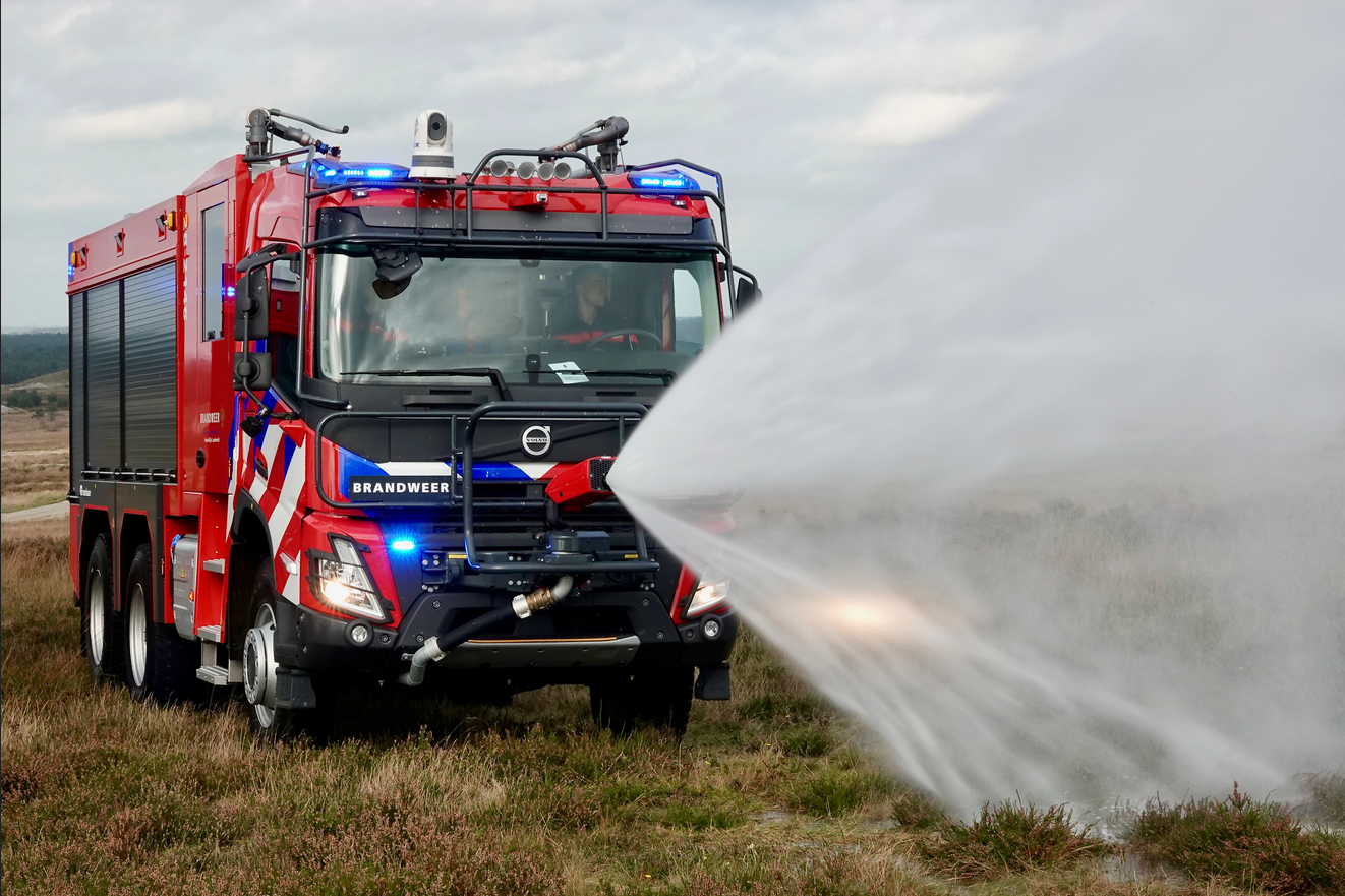 Read more about the article Terberg Techniek dostarcza innowacyjne samochody strażackie 6×6 dla Straży Pożarnej w Gelderland
