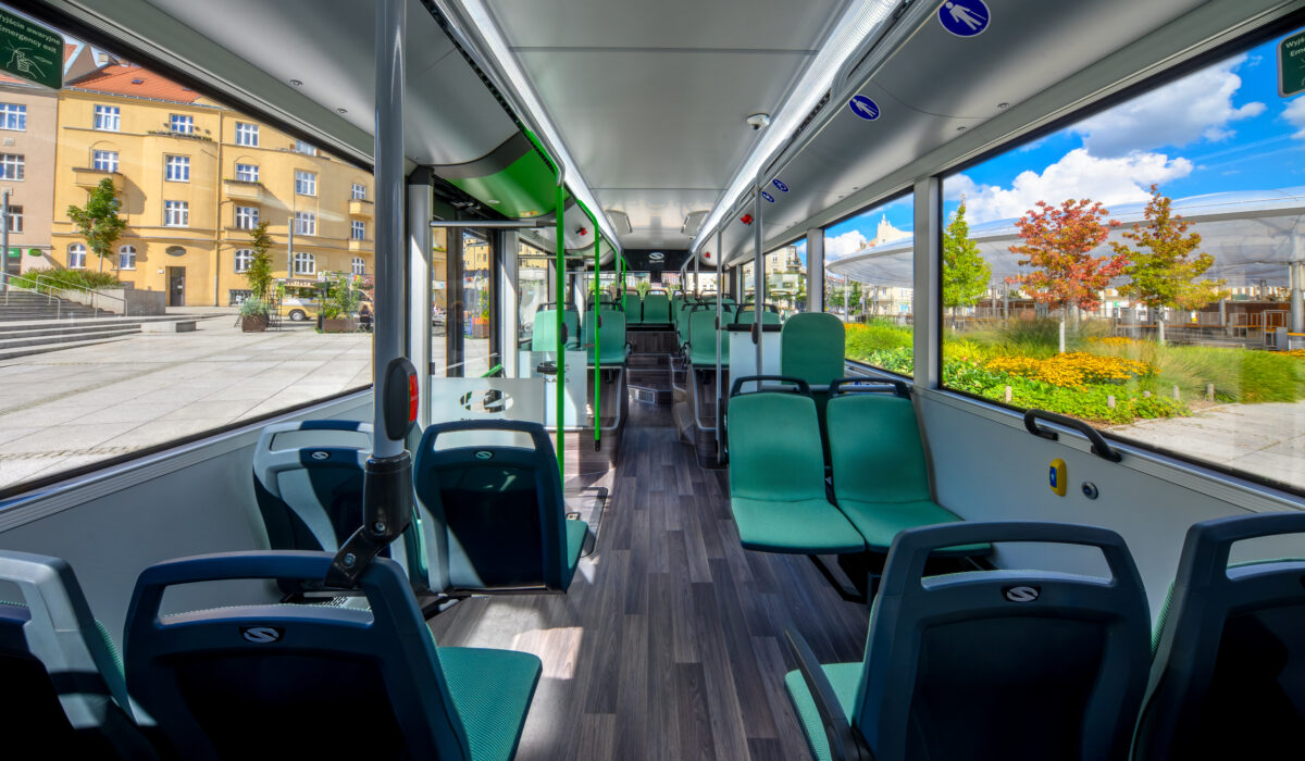 Urbino_105_electric_22