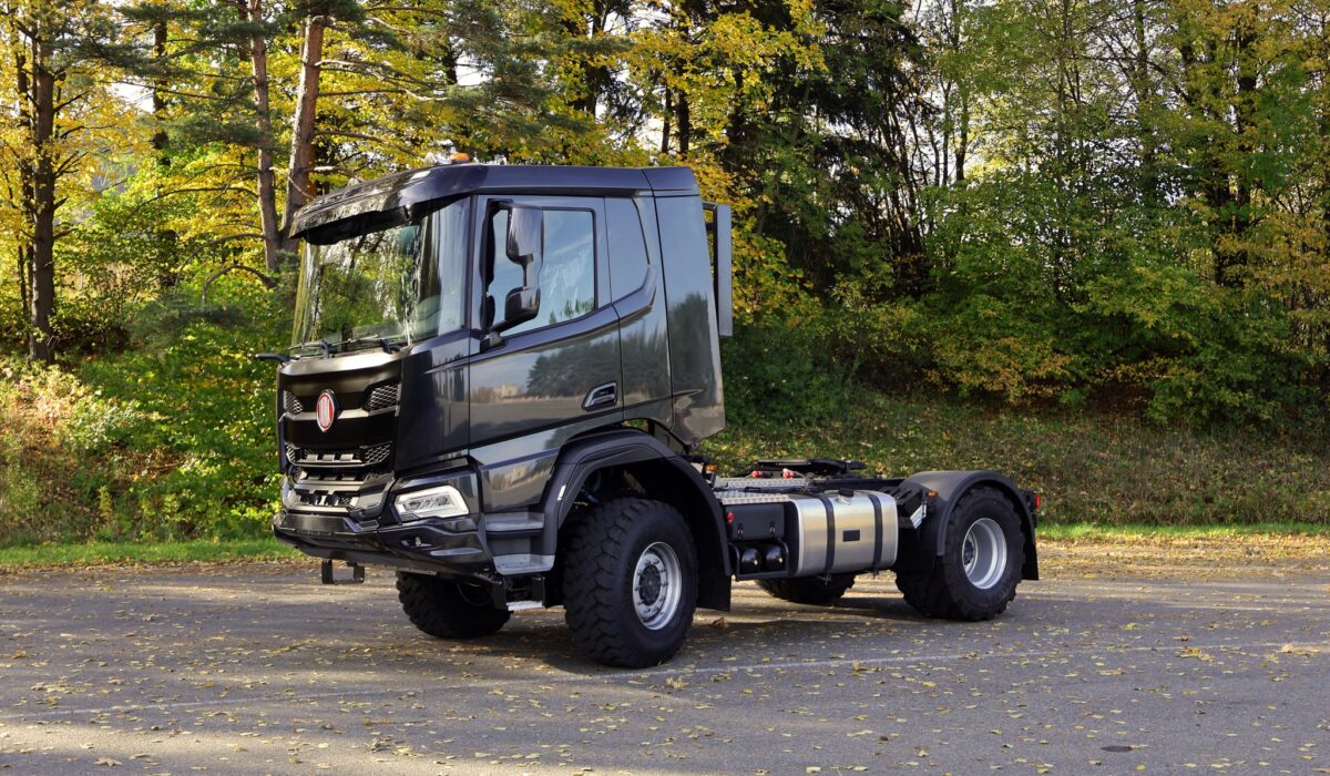 574881423_1139939784973082_2074655131250072879_n