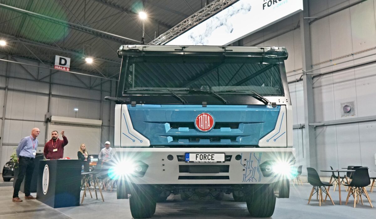 580470805_1148400950793632_4806888145895030963_n