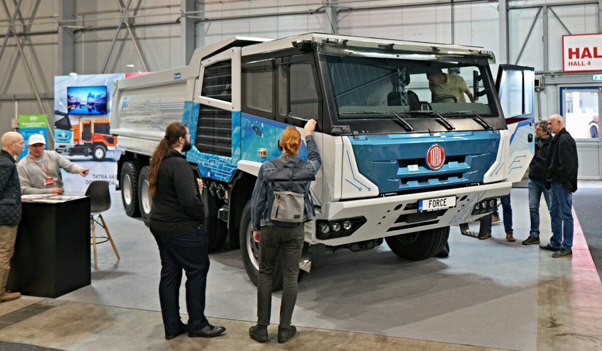 581734197_1148401737460220_4374631037917132466_n