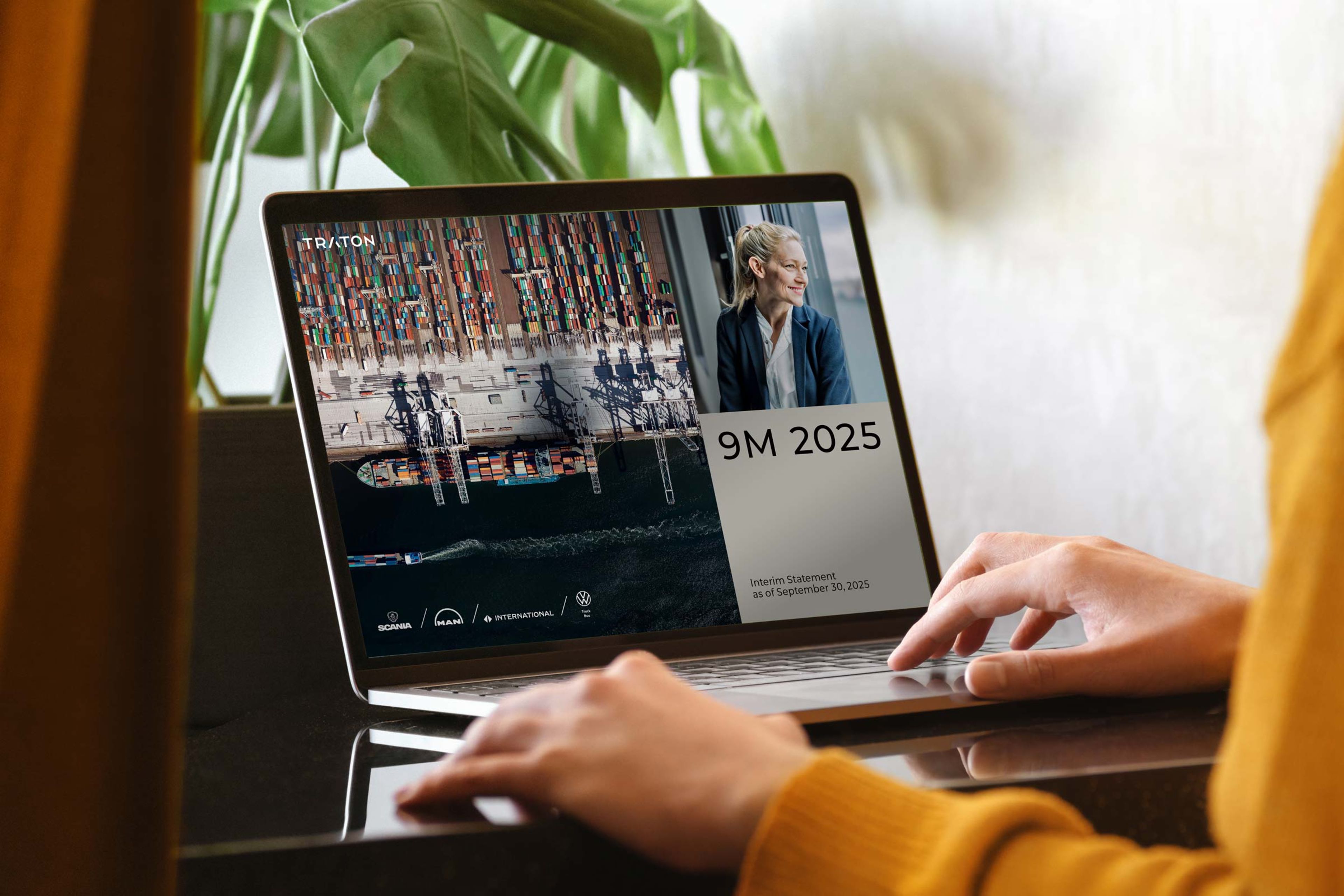 Read more about the article TRATON i EBI zawarły umowę pożyczki o wartości 500 mln EUR, aby przyspieszyć transformację transportu