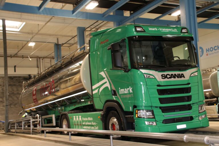 Read more about the article COTRA stawia na w pełni elektryczny transporter samochodów Scania