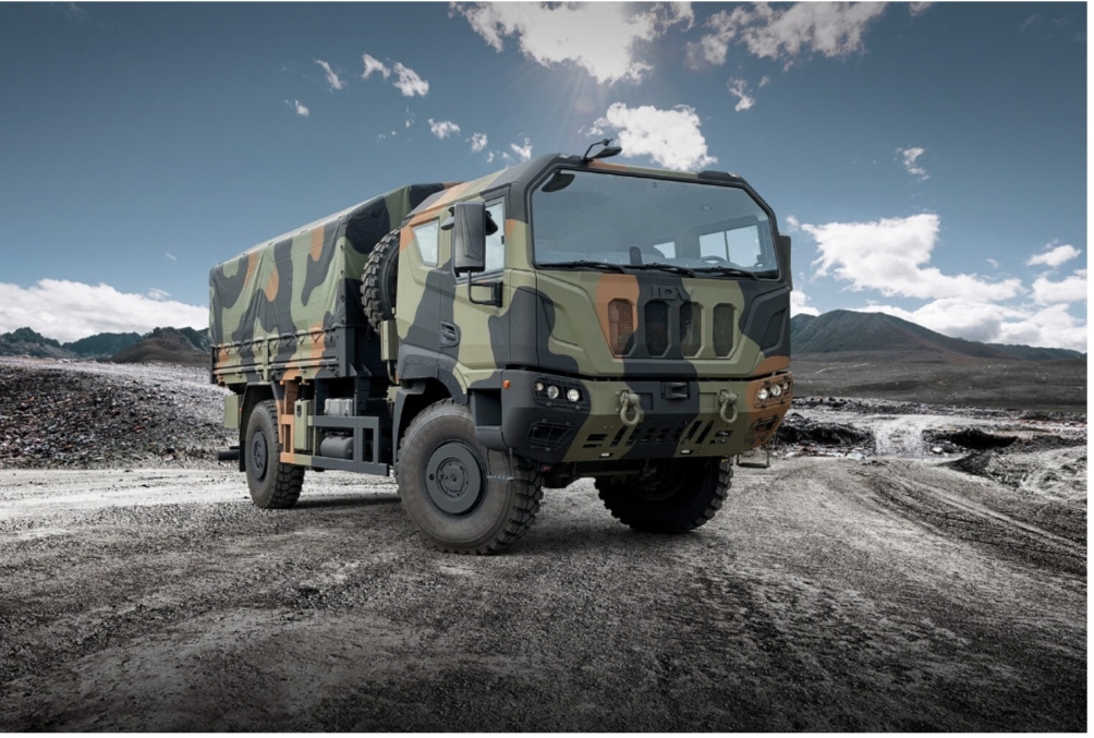 Read more about the article IDV dostarczy włoskiej armii 658 dodatkowych ciężarówek