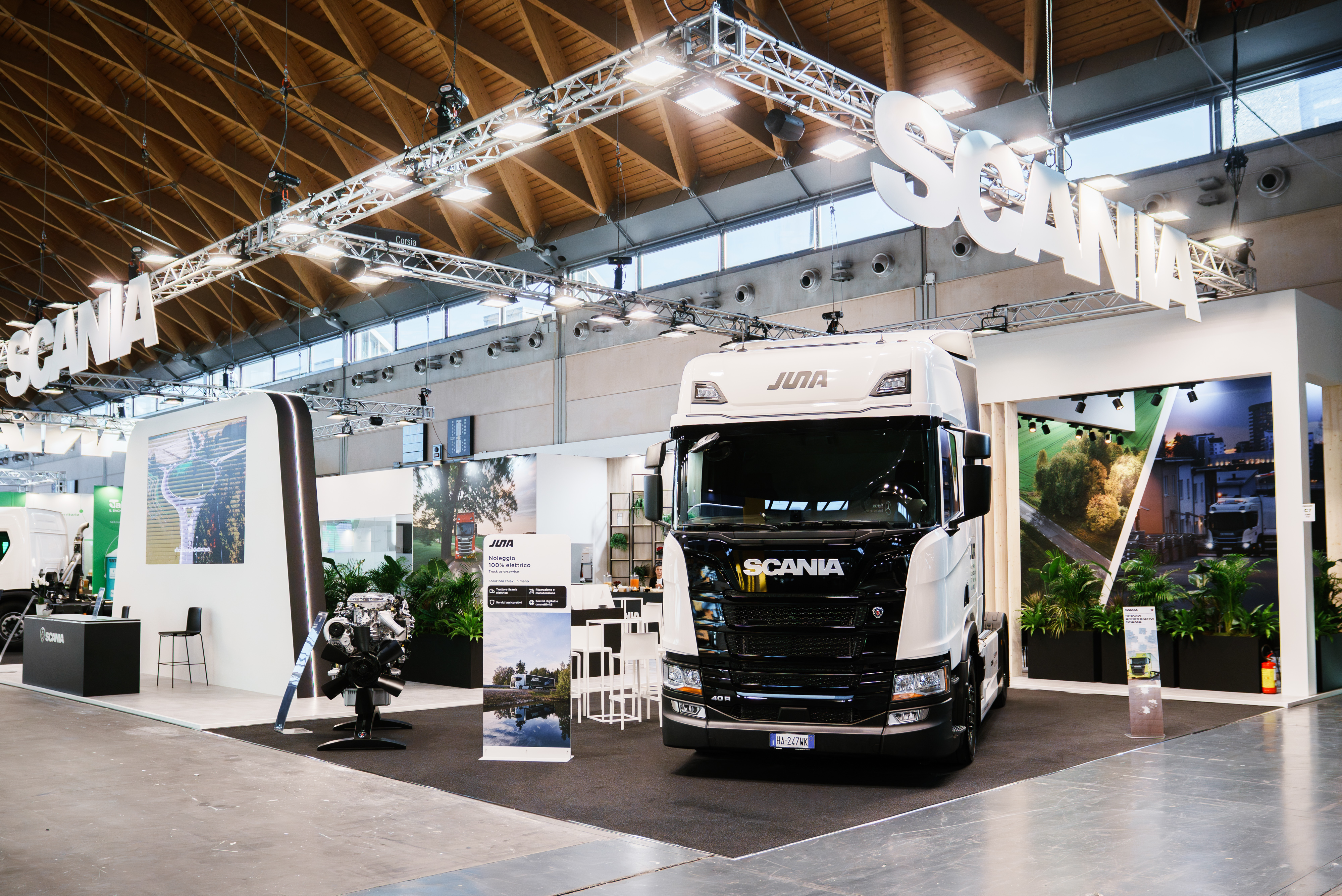 Read more about the article Nowy ekosystem dla nowego transportu: Scania – motor- siła napędowa zmian