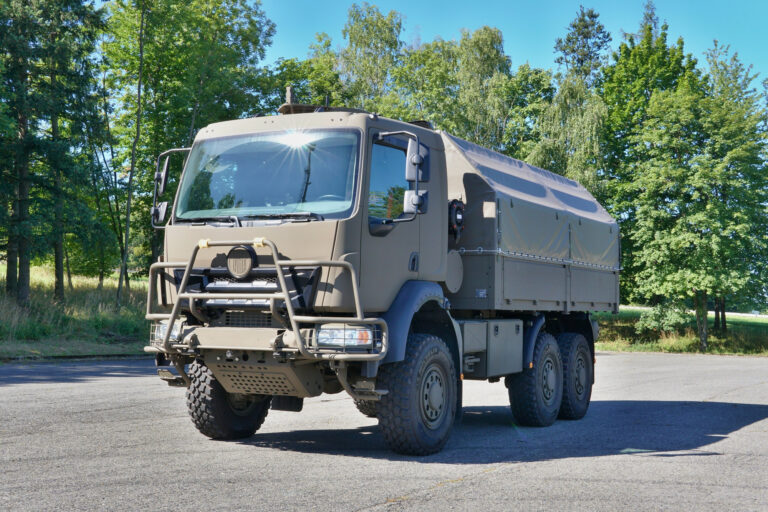 Read more about the article Nowa Tatra T810M 4×4