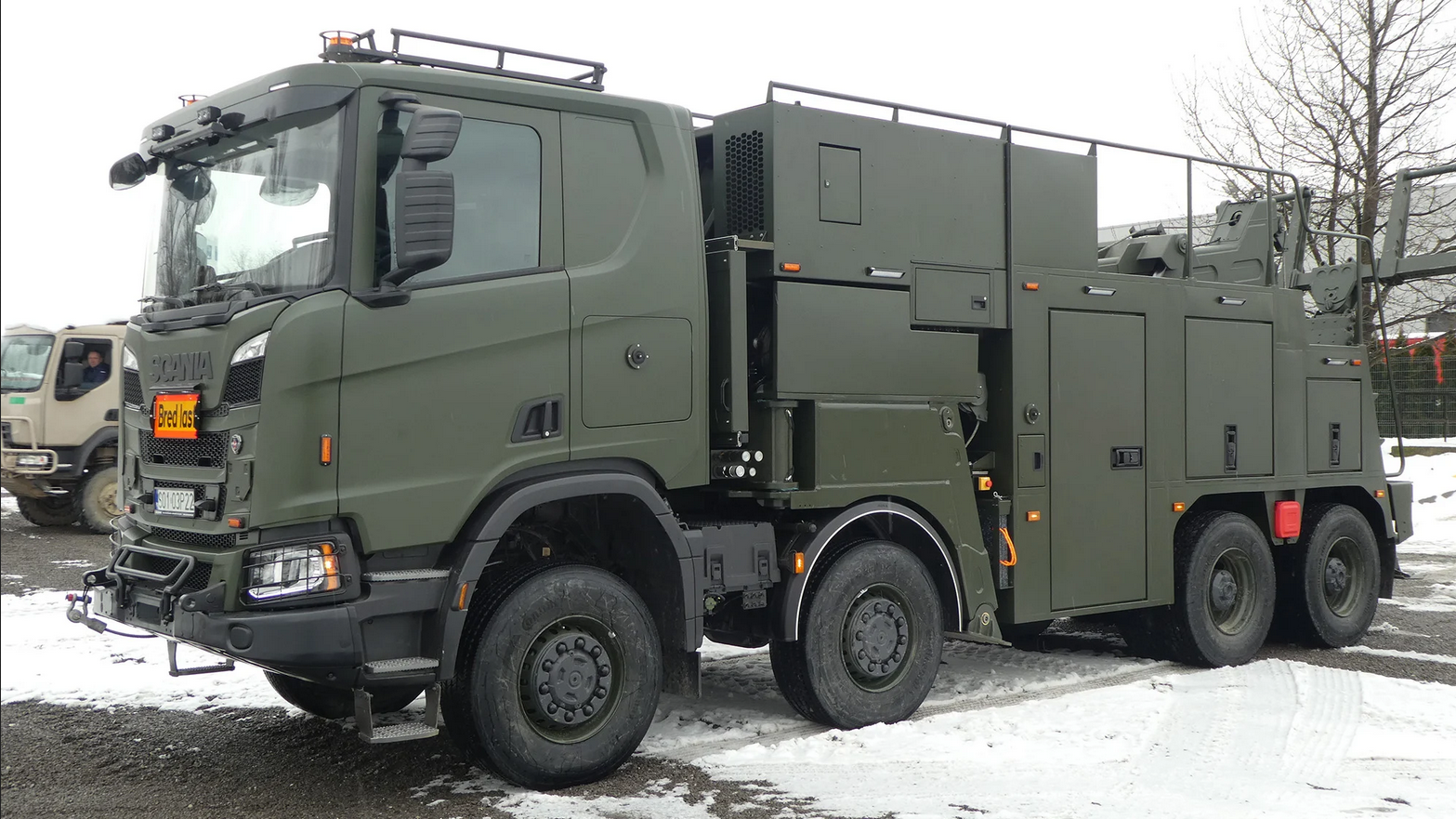 Read more about the article Nowy ciężki samochód pomocy drogowej dla szwedzkich sił zbrojnych