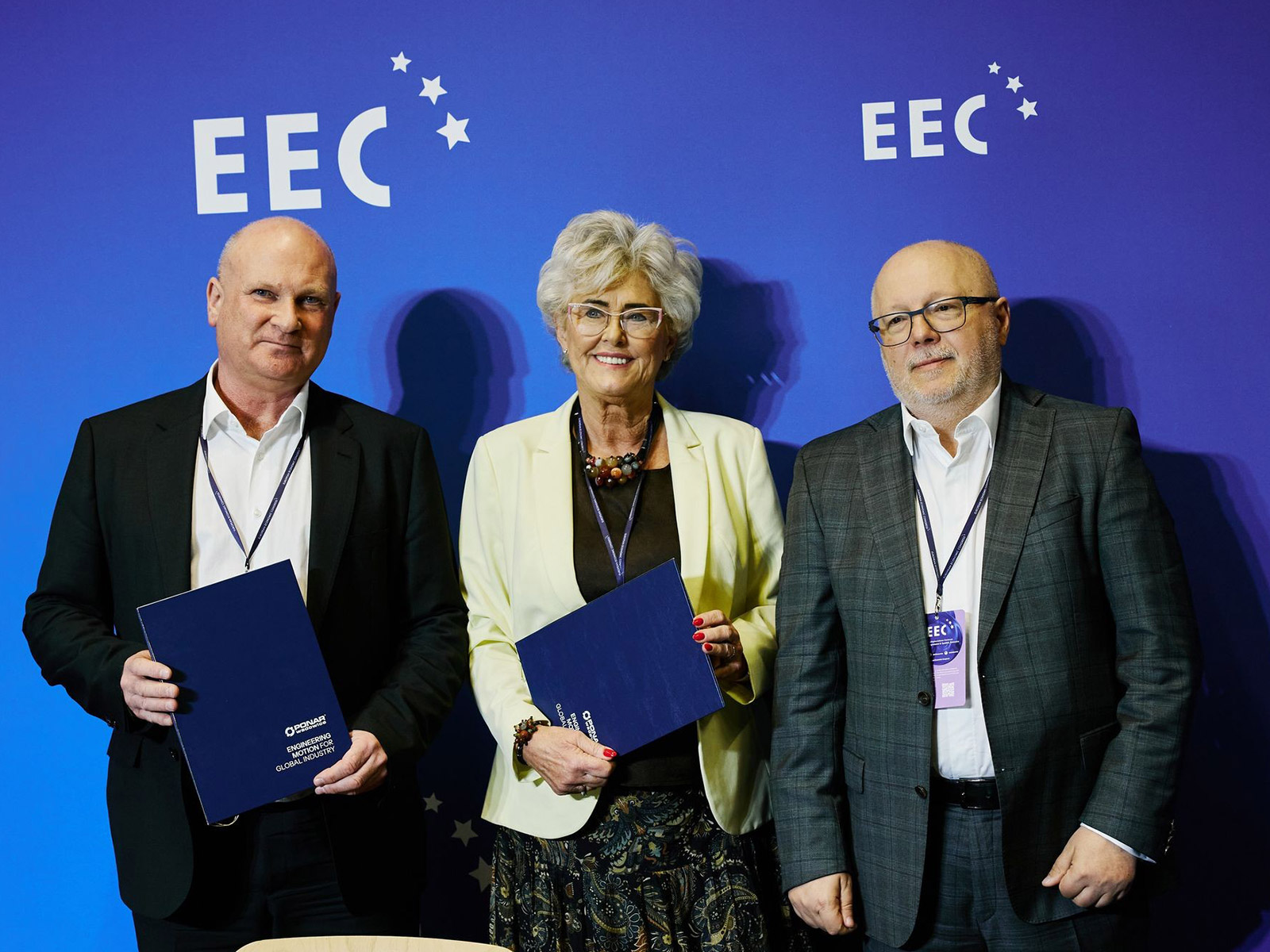 Read more about the article PONAR Wadowice SA nawiązuje strategiczną współpracę ze SZCZĘŚNIAK Pojazdy Specjalne