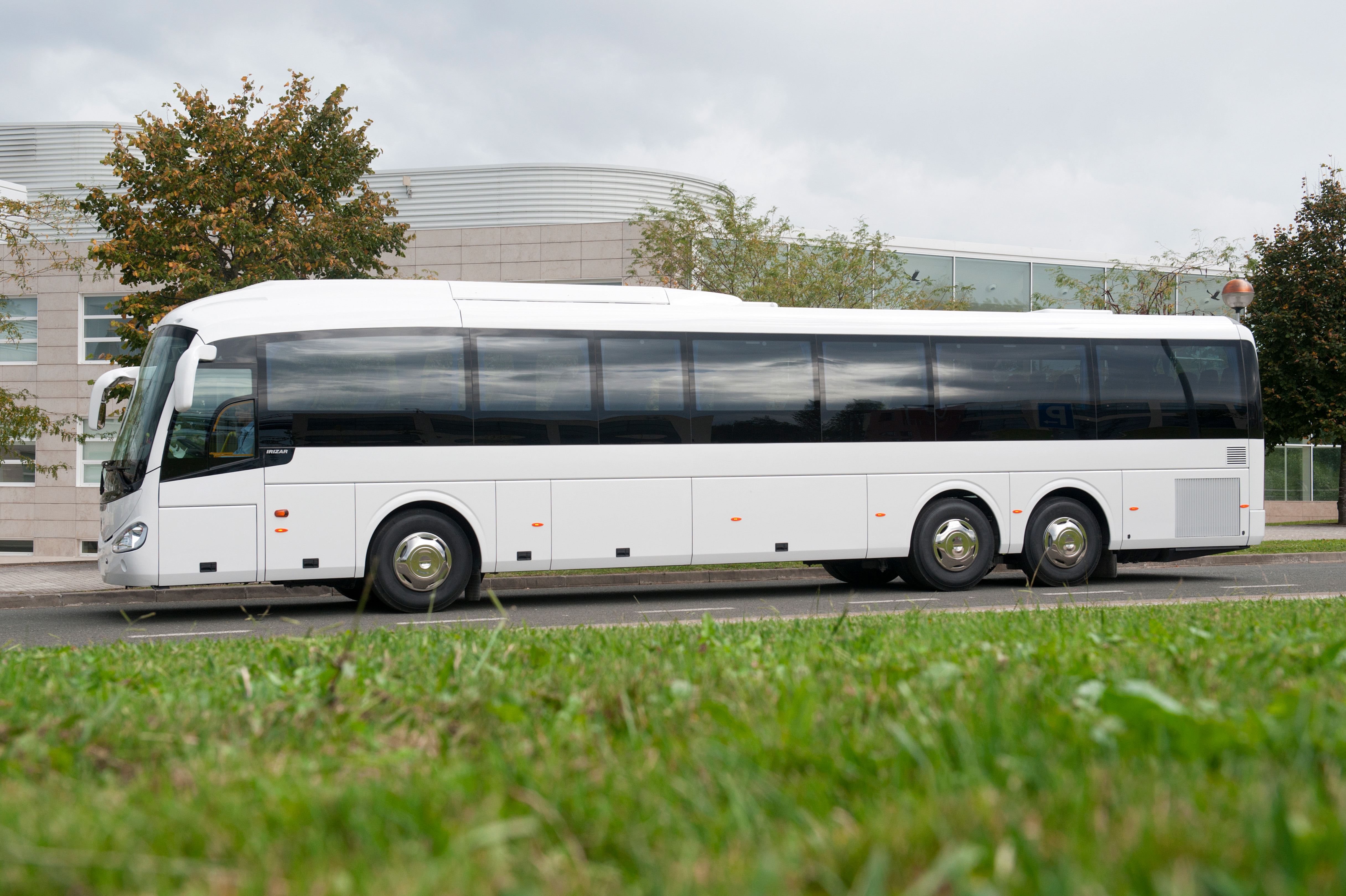 Read more about the article Scania podpisuje umowę na nowe autobusy biogazowe do obsługi tras międzymiastowych