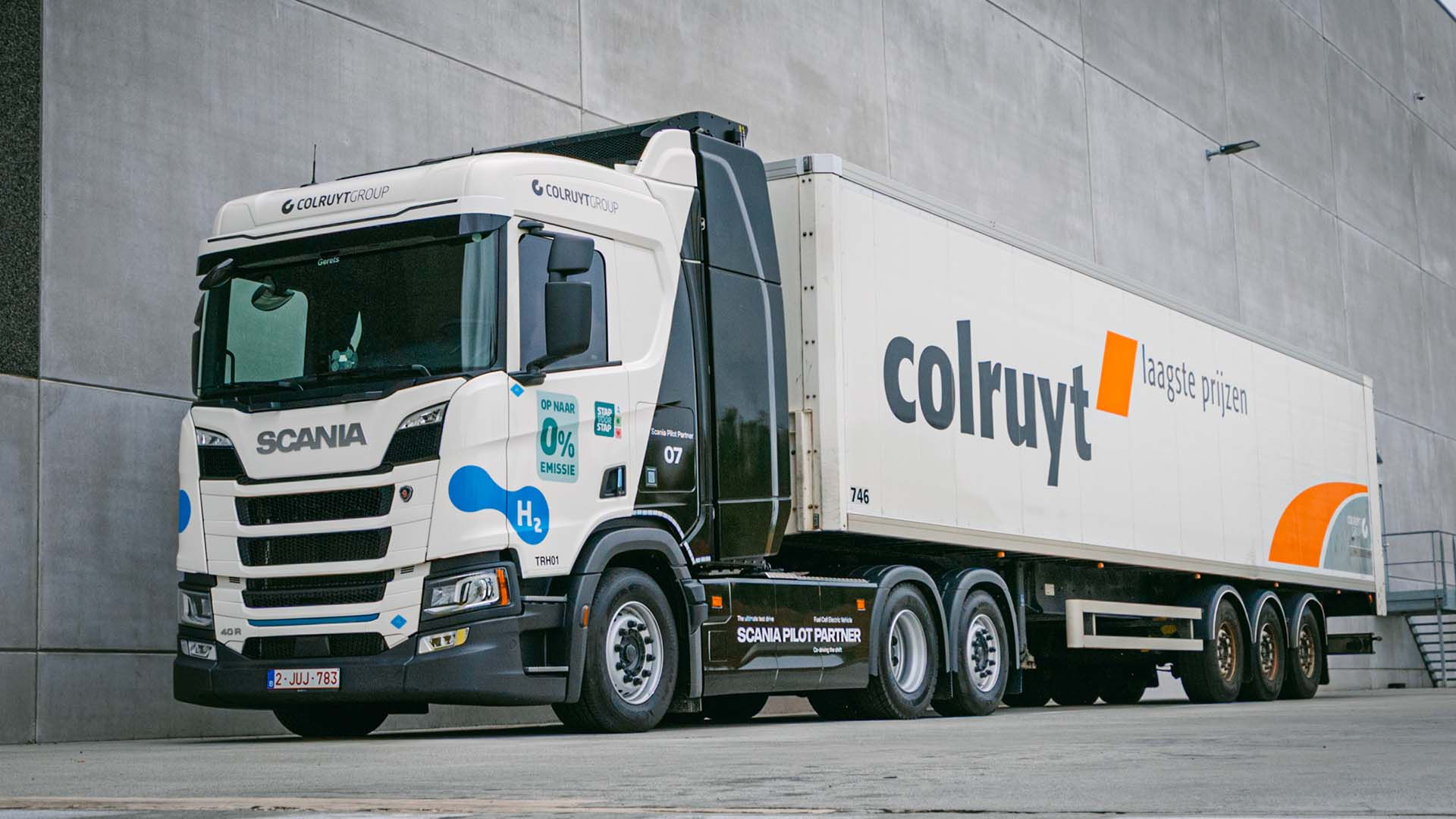 Read more about the article Grupa Colruyt i Scania pionierami w zakresie użycie w codziennej eksploatacji ciężarówek zasilanych wodorem