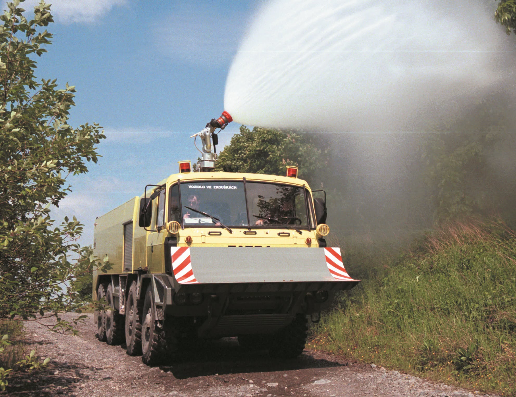 Read more about the article Specjalistyczny pojazd gaśniczy Tatra T 815-6 8×8 Wildfire