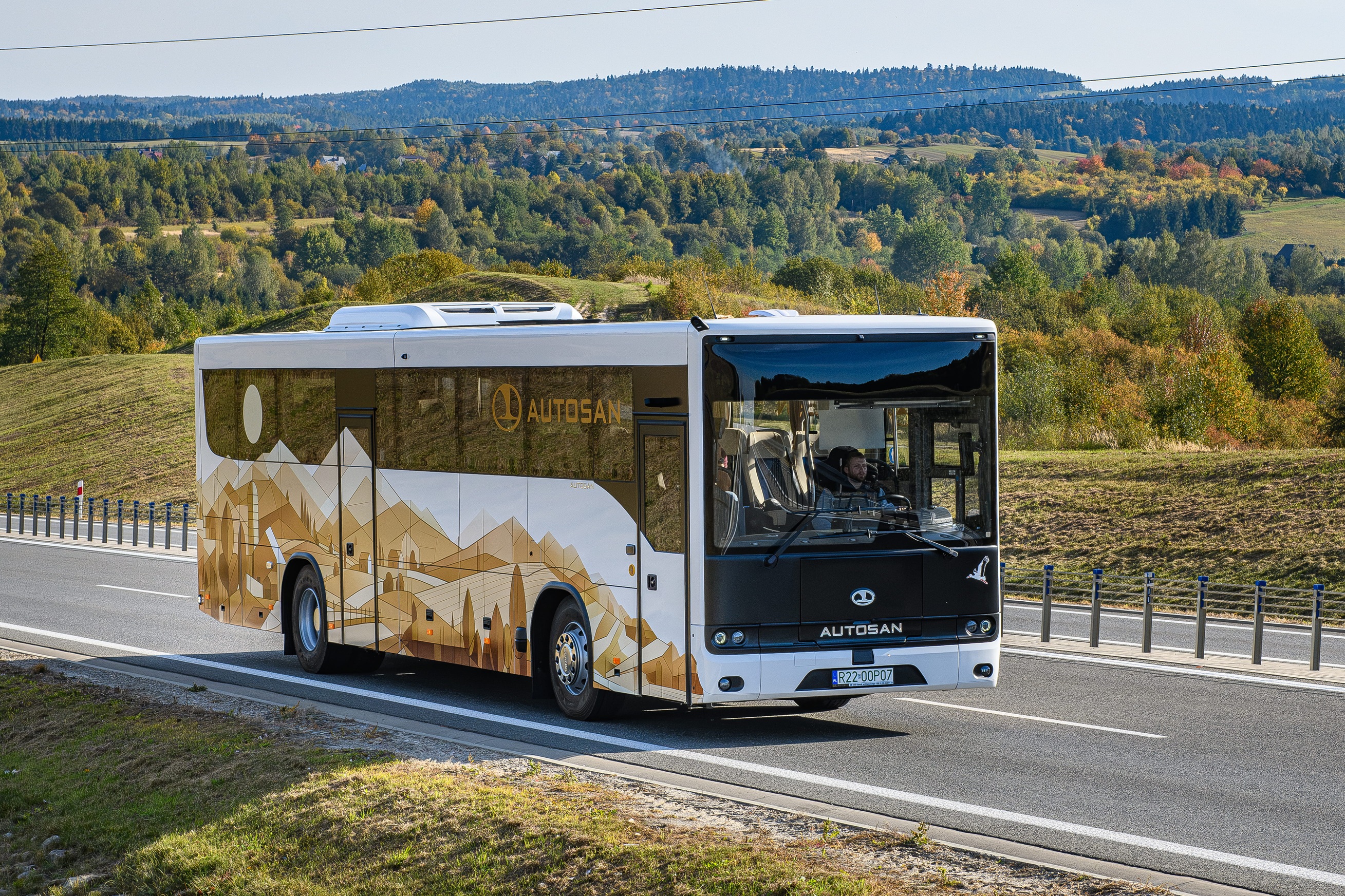 Read more about the article Na Transexpo swoją premierę mieć będzie polski autobus międzymiastowy z Sanoka z podwoziem ze Słupska